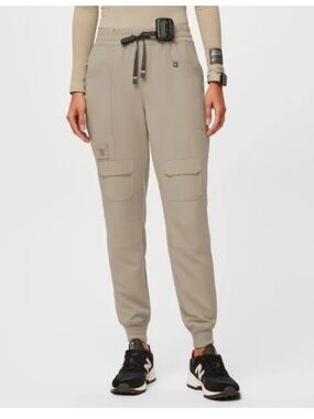 Figs Star Wars Women’s Mandalore Fennec Shand Jogger Scrub Pants XS
